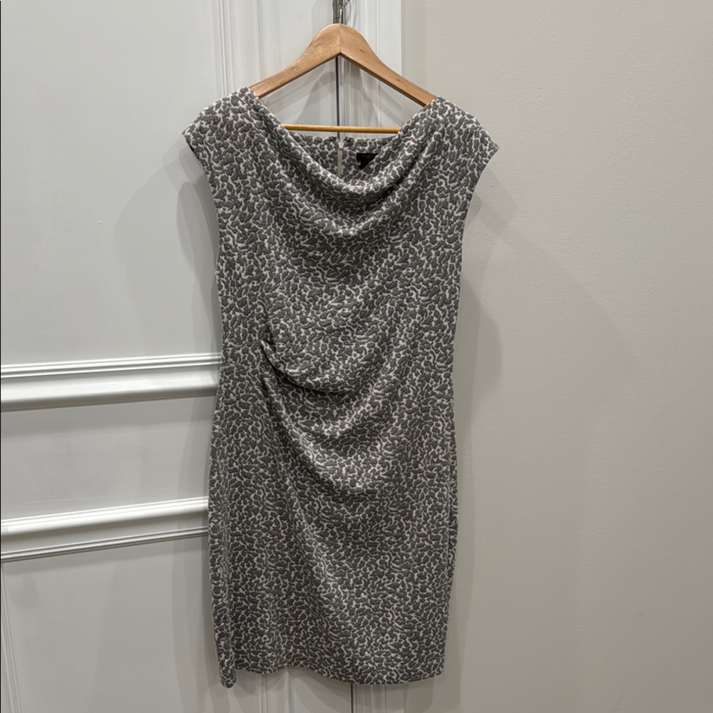Ann Taylor Petite Large Gray Patterned Sheath Dress
